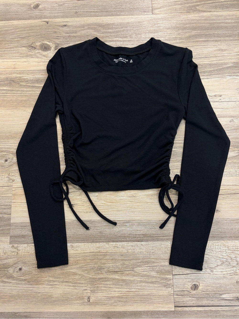 Abercrombie Long Sleeve Black Ruched Side Crop Top